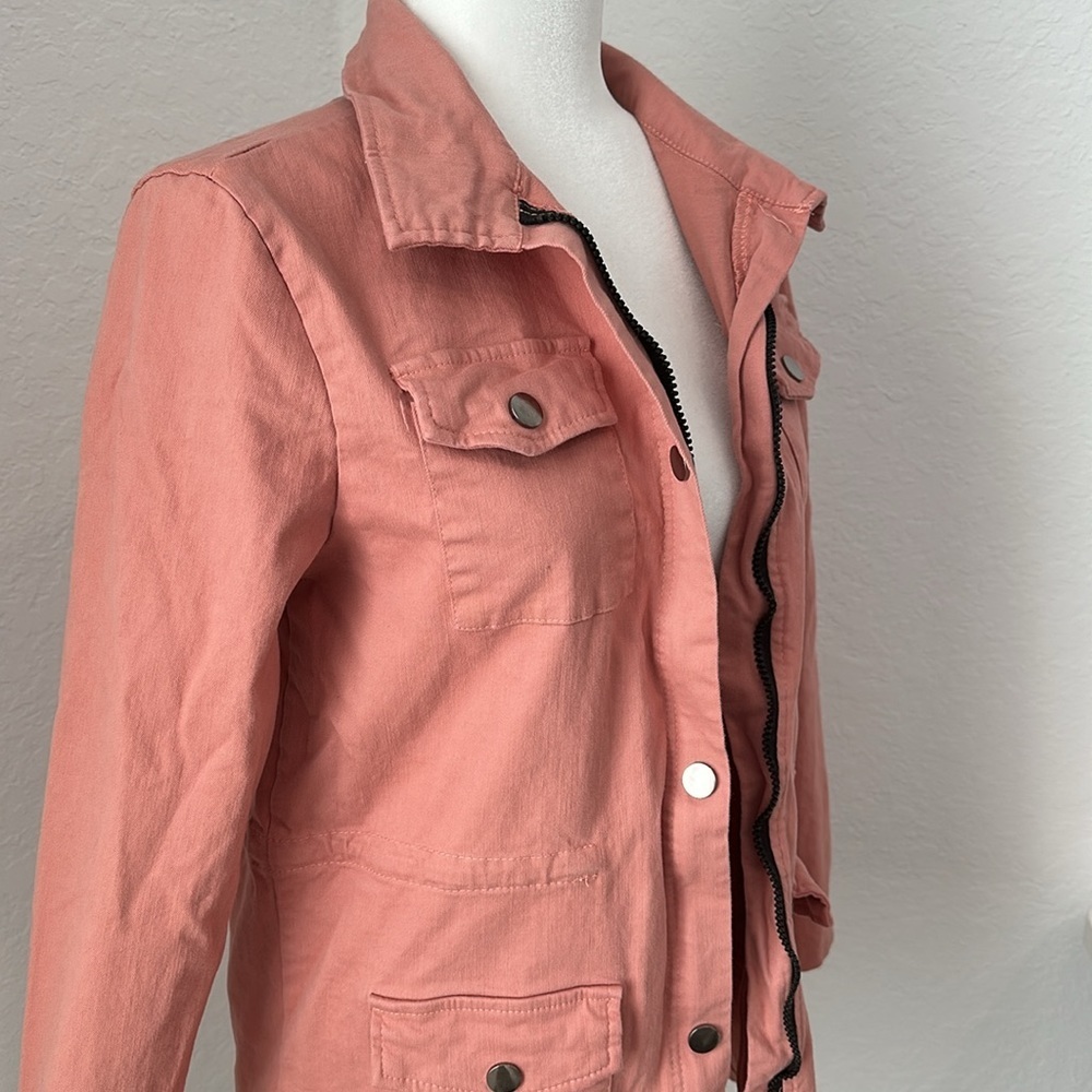 Utility Jacket - Picture 6 of 9